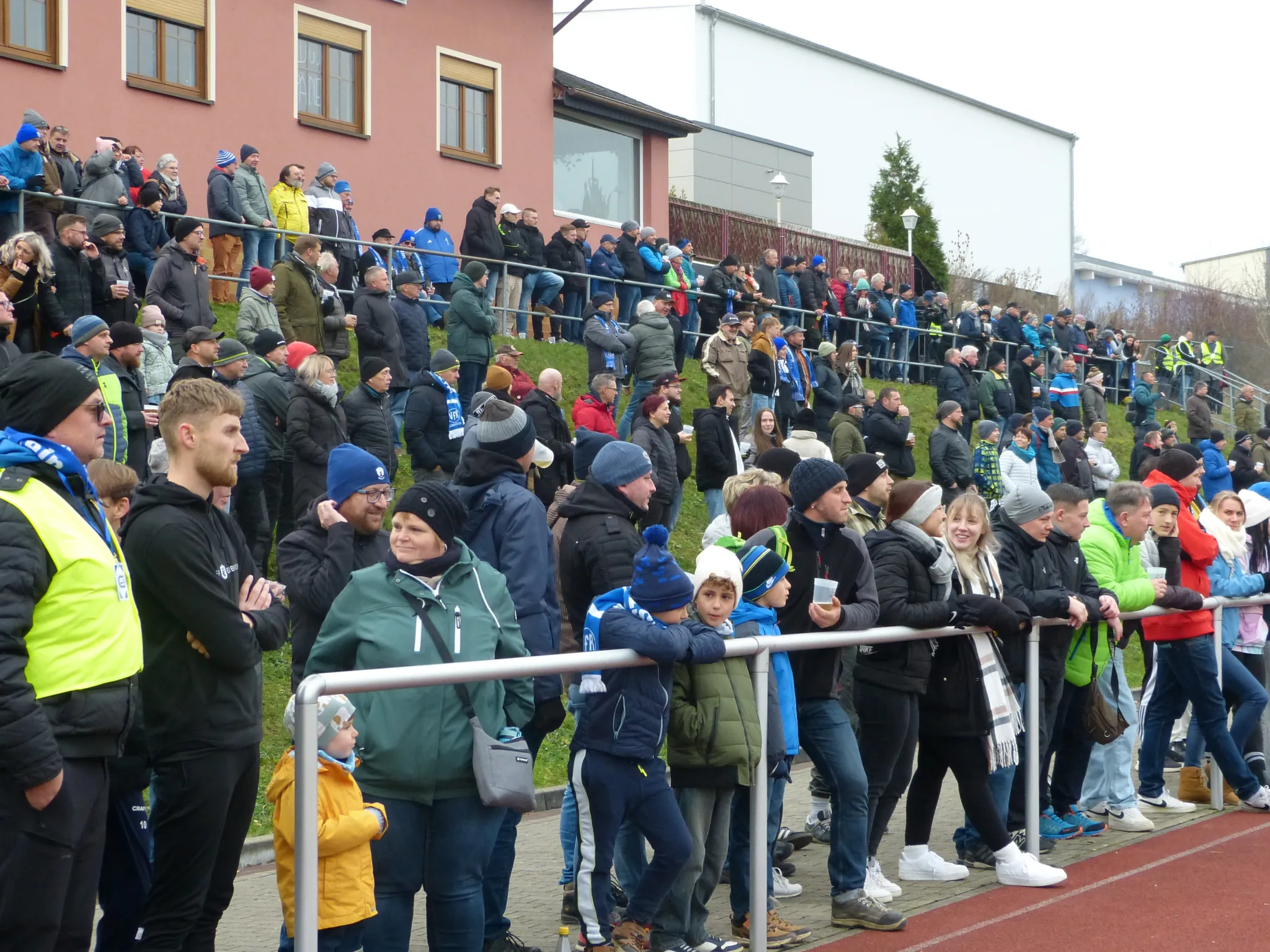 TROTZ NIEDERLAGE - EIN FUSSBALLFEST